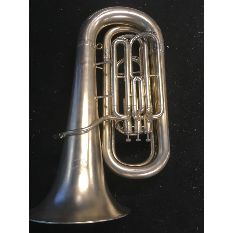 Brukt Besson Westminster Eb-tuba i god stand
