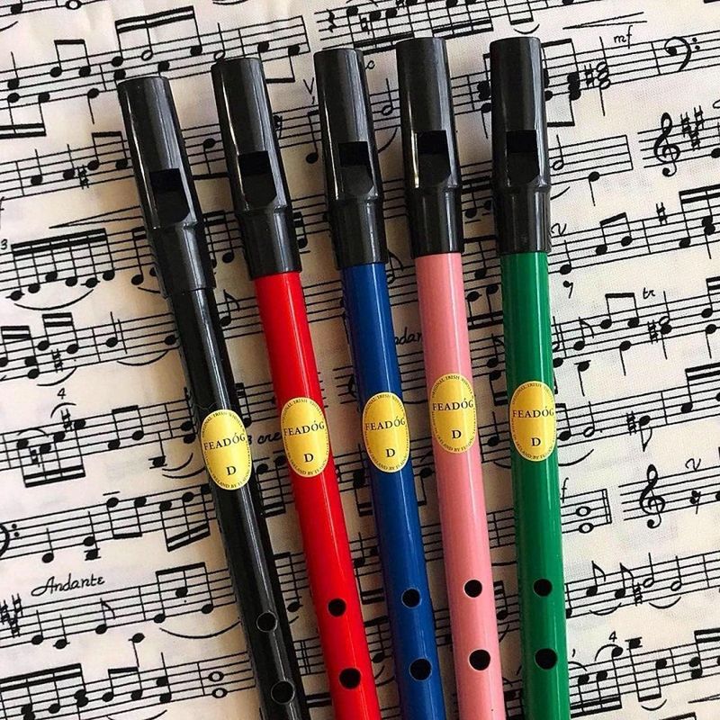 Feadóg FW26 Blikkfløyte, D-dur, messing, svart